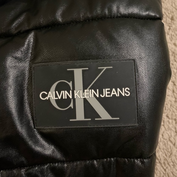 CALVIN KLEIN JEANS WOMEN’S PUFFER JACKET - Picture 6 of 9